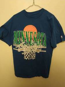 lot 153 image: Vintage Minnesota Timberwolves Shirt