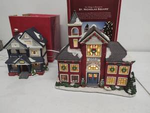 lot 200 image: St. Nicholas Square- School & Victorian House on Main
