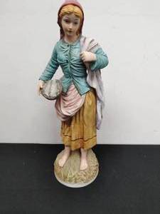 lot 165 image: Vintage Norleans Japan Figurine