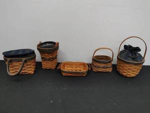 lot 168 image: Collection of Longaberger Baskets