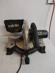 lot 174 image: Pro-Tech 10 Compound Miter Saw