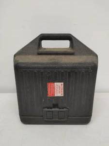 lot 180 image: Crain Super Saw with Case