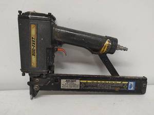 lot 182 image: Duo-Fast Staple Gun