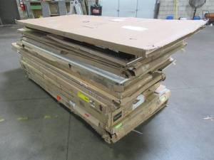 lot 137 image: WHOLESALE MIXED PALLET OF MISCELLANEOUS BEDROOM FURNITURE, COUNTERTOPS, BUILDING MATERIALS, DOORS AND MORE