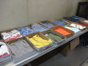 Womens Clothes Mostly L XL
