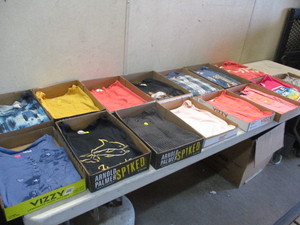 Womens Clothes Mostly L XL