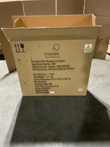 CROYDEX 30 IN. W X 26 IN. H FRAMELESS ALUMINUM RECESSED OR SURFACE-MOUNT BATHROOM MEDICINE CABINET WITH EASY HANG SYSTEM. SEE PICTURES