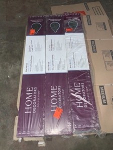 lot 19 image: HOME DECORATORS COLLECTION BRIAR HILL OAK 12 MM THICK X 7-916 IN. W X 50-58 IN L WATER RESISTANT LAMINATE FLOORING (15.95 SQ. FT.  CASE). SEE PICTURES