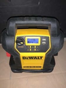 lot 47 image: DEWALT 1400 Peak Amp Jump Starter with Digital Compressor