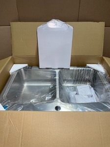 lot 40 image: GLACIER BAY ALL-IN-ONE STAINLESS STEEL 33 IN. 2-HOLE 5050 DOUBLE BOWL DROP-IN KITCHEN SINK KIT WITH FAUCET AND STRAINER. SEE PICTURES