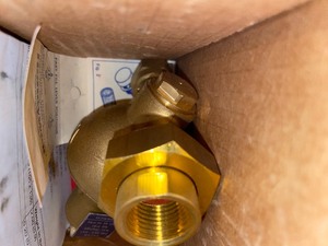lot 56 image: TACO COMFORT SOLUTIONS 12 IN. FEED VALVE. SEE PICTURES