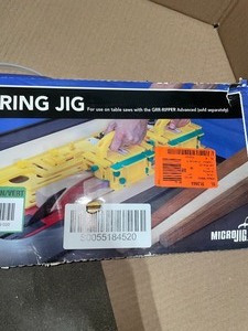 lot 69 image: ASSORTED KREG HOLE JIGS & ACCESSORIES. VARIOUS CONDITIONS. SEE PICTURES
