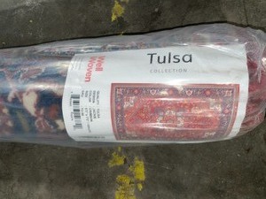 lot 79 image: WELL WOVEN TULSA JACKIE TRADITIONAL MEDALLION CRIMSONRED 5 FT. 3 IN. X 7 FT. 3 IN. AREA RUG. SEE PICTURES
