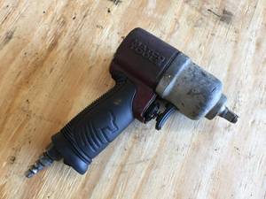 lot 6 image: Matco Tools 38dr Air Impact
