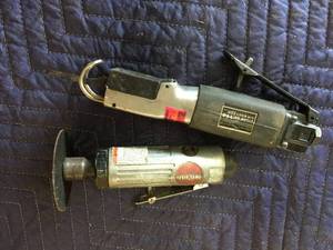 lot 49 image: CN Air Body Saw & Wel-Bilt Cut-off Tool