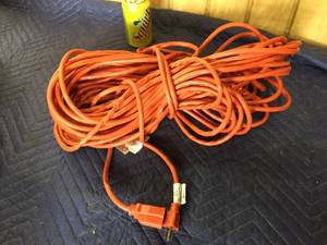 lot 64 image: 100 Extension Cord