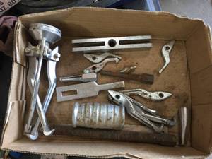 lot 87 image: Proto Gear Puller Parts