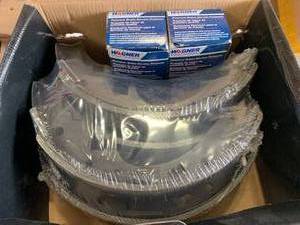 lot 1 image: New Brake Kit (Shoes, Drum, Cylinder Set, Hardware)