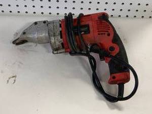 lot 8 image: 18 Gauge Metal Shears (tested working)