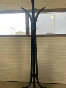 lot 40 image: 6 Tall Aluminum Coatrack