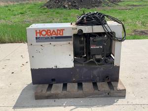 lot 48 image: Hobart Champion 16 Welder  Generator