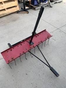 lot 63 image: Craftsman 40 Tine Dethatcher