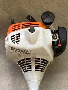 lot 81 image: Stihl FS38 Cordless Trimmer