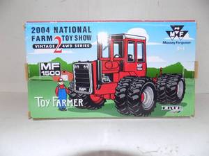ERTL MF 1500 2004 National Farm Toy Show Die Cast 132 Scale