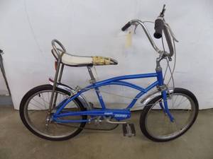 Vintage 1970s Columbia Coyote Boys Banana Seat 3 Speed Bike