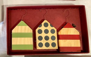 lot 176 image: New Crate and Barrel Studiopatro Ornaments