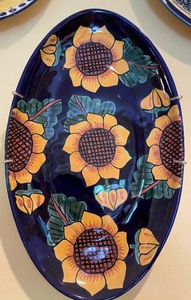lot 216 image: Sunflower Platter