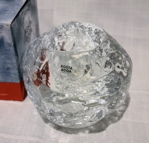 lot 43 image: Kosta Boda Snowball Candleholders