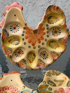 lot 204 image: Two Decorative Chicken Design Egg Plates