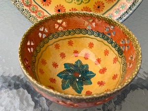 lot 208 image: Two Pieces of Italian Pottery
