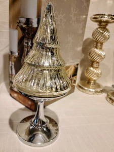 lot 83 image: Decorative Mercury Glass Candleholders