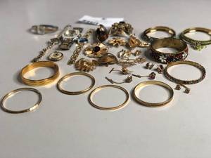 High-Fashion Gold-Plated Jewelry Set