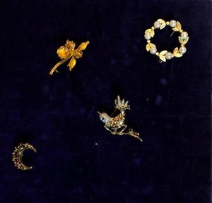 10 Gorgeous Vintage Brooches