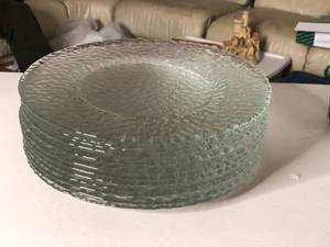 lot 268 image: Vonmaur Glass Plates 11pc