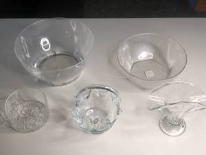 lot 168 image: Crystal and Hand-Blown Glass Kitchenware Set