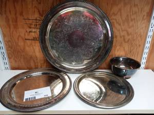 lot 332 image: Silver Plated Serving Trays