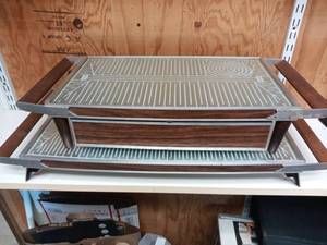 lot 339 image: 50s Vintage Salton Hot Tray Automatic Food Warmer