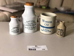 lot 330 image: Kitchen Jar Set