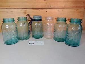 lot 40 image: 6 Vintage 1930s Aqua and Pink Ball Perfect Mason Jars