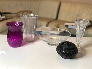 lot 220 image: Crystal Set