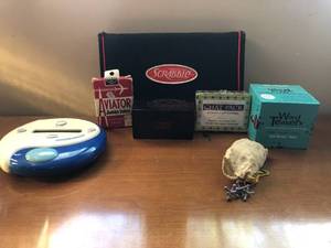 lot 382 image: Family Game Bundle
