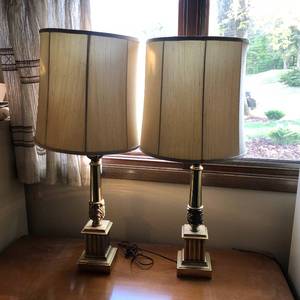 lot 390 image: Neoclassical Lamps