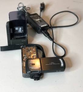 lot 237 image: MPE6 Movie 4TV Video Camera