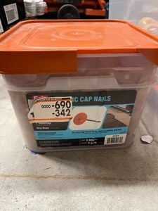 lot 26 image: Grip-Rite #12 x 1 in. Plastic Round Cap Roofing Nail (3,000-Pack)