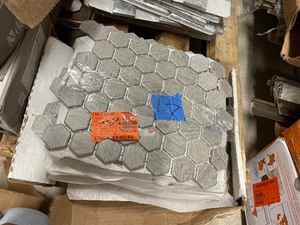 lot 72 image: Daltile Glenwood Fog 10 in. x 12 in. x 6.35mm Glazed Ceramic Mosaic Tile-GW0915HEXHD1P2
