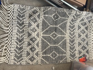 lot 95 image: Home Decorators Collection Winchester CreamBlack 2 ft. x 3 ft. Wool Scatter Area Rug